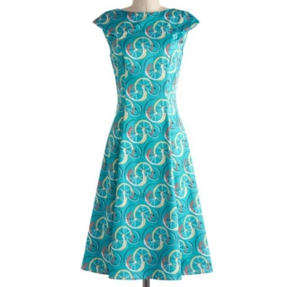 Tatyana Bicycle Wheel Dress